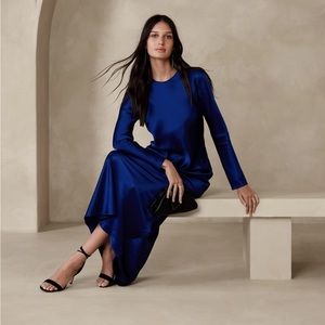 Gorgeous bright royal blue silk long sleeve dress